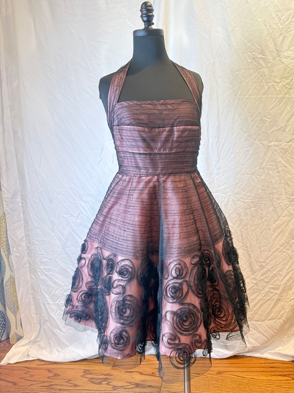 NWT Jessica Simpson Retro 1950s-Style Halter Cocktail Dress, size 8